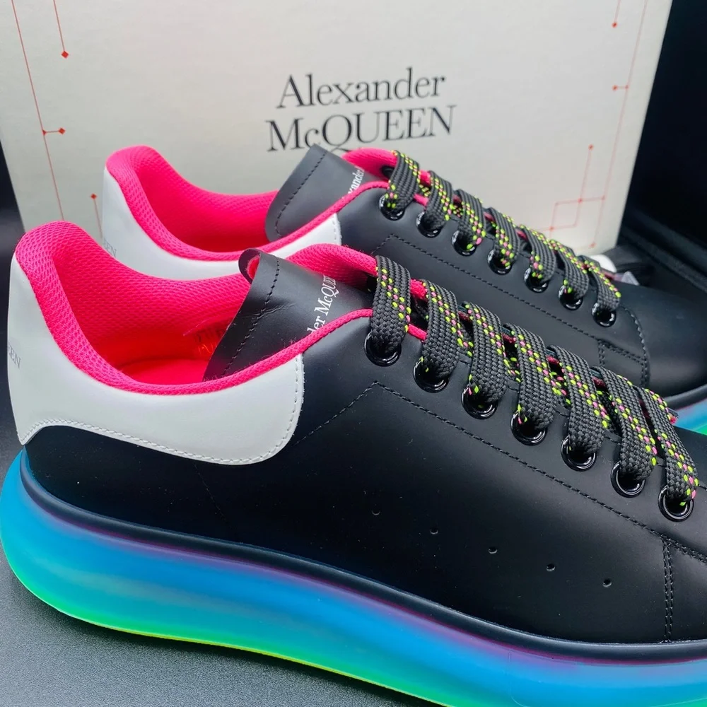 Alexander McQueen Men’s Oversized Sneakers Size 10 NWB AUTHENTIC - Picture 4 of 9